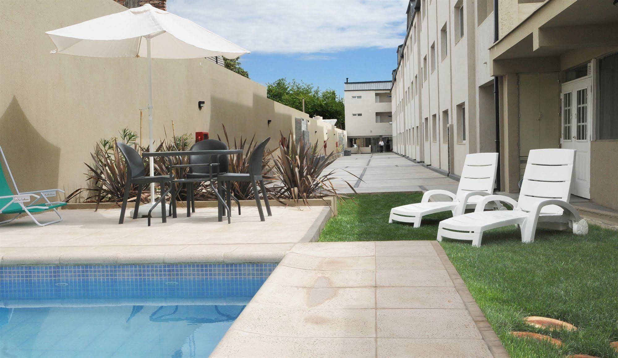 Soltigua Apart Hotel Mendoza Dış mekan fotoğraf